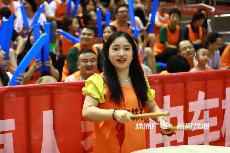 开云体育-包含Karsa迎来二十赛季出色发挥，巴黎圣日耳曼观众热烈欢呼！气势如虹延续的词条-开云体育